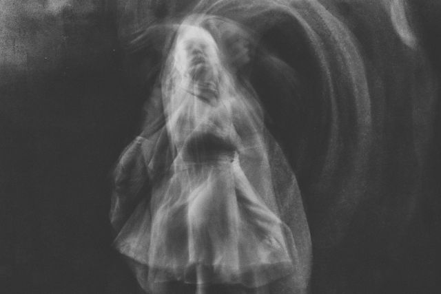 What is a physical medium? 
What is Ectoplasm?
