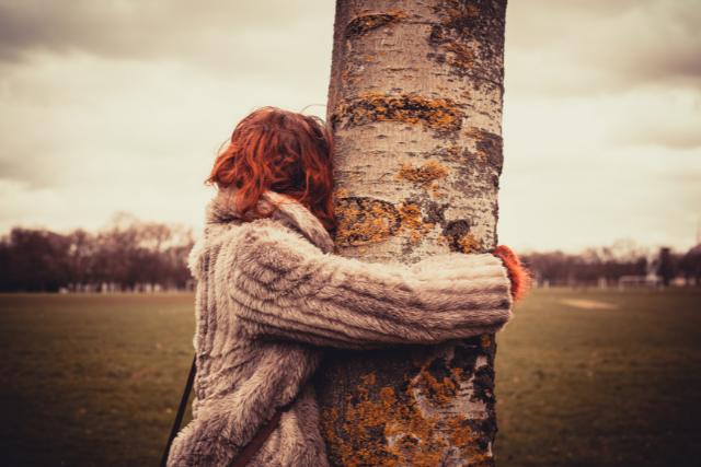 Mediums can ground by connecting with a tree