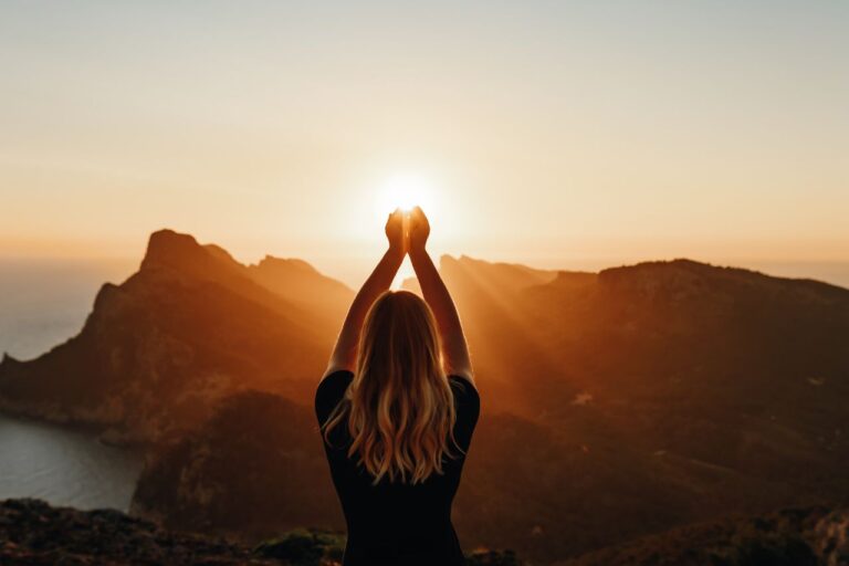 The Path to Authentic Mediumship: Grow, Heal, and Connect with the Divine